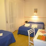Garni Tahiti 2*