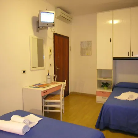 Garni Tahiti מלון