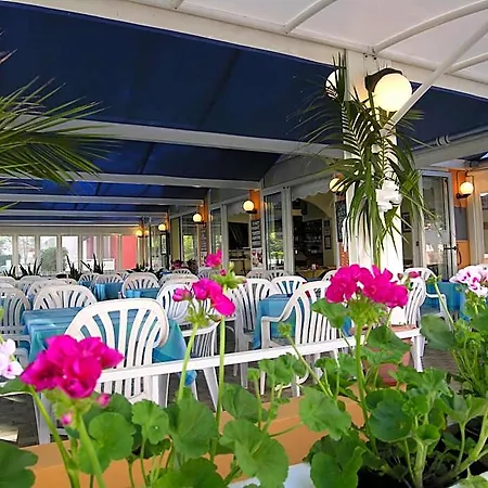 Garni Tahiti Hotel