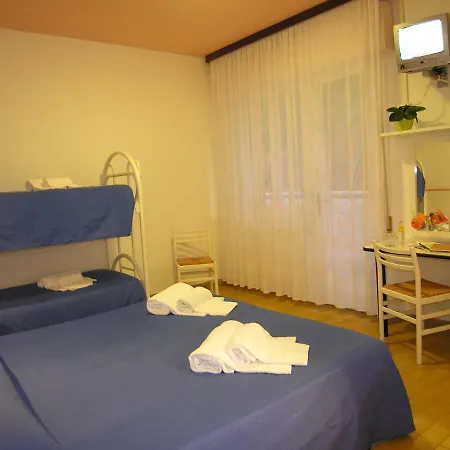 Hotel Garni Tahiti 2*